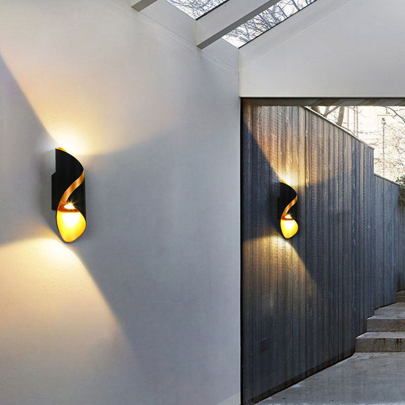 led outdoor wall light